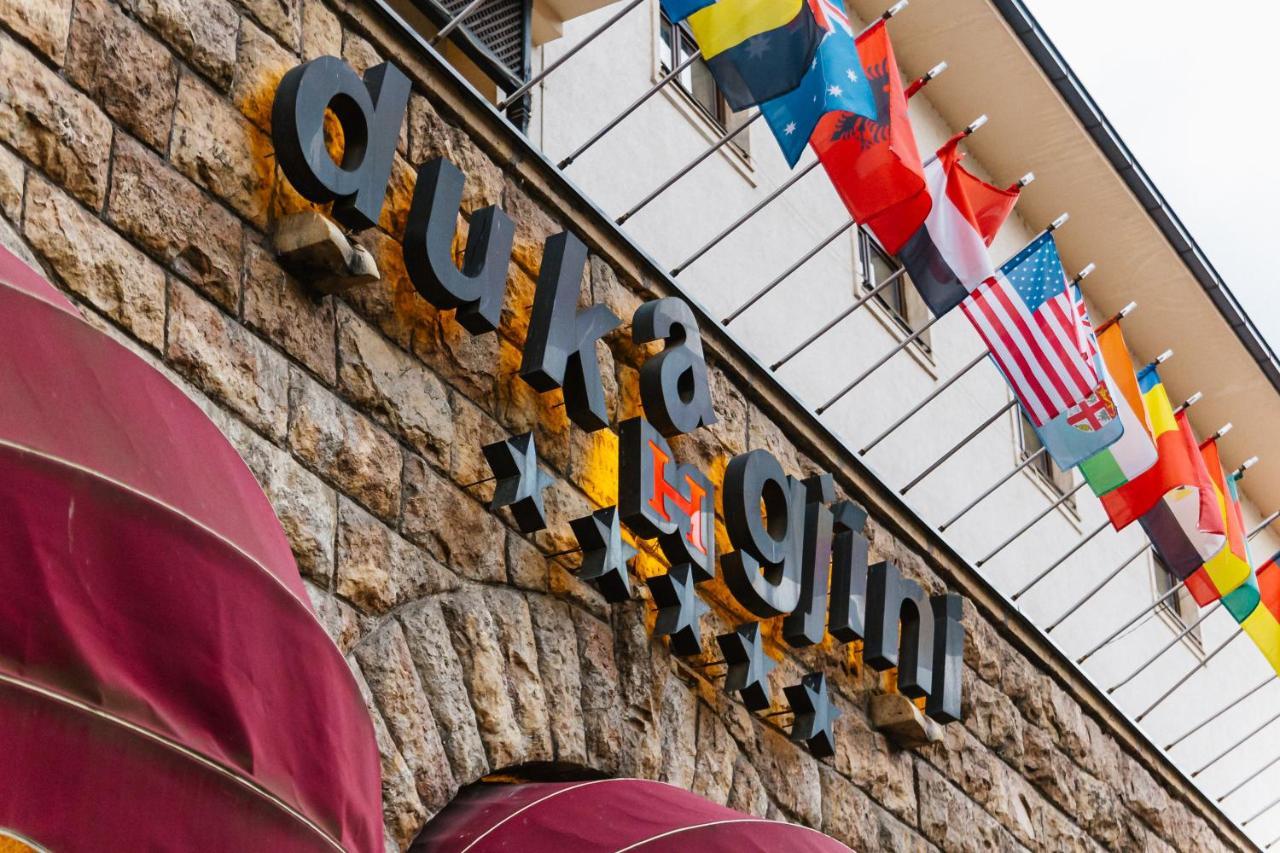 Hotel Dukagjini Peć Eksteriør billede