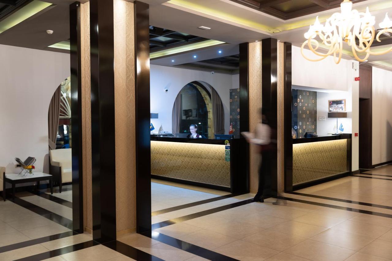 Hotel Dukagjini Peć Eksteriør billede
