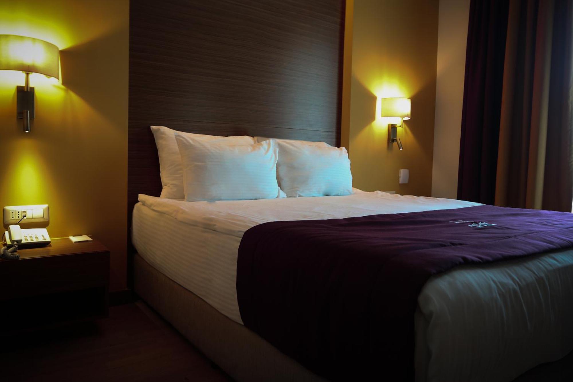 Hotel Dukagjini Peć Eksteriør billede